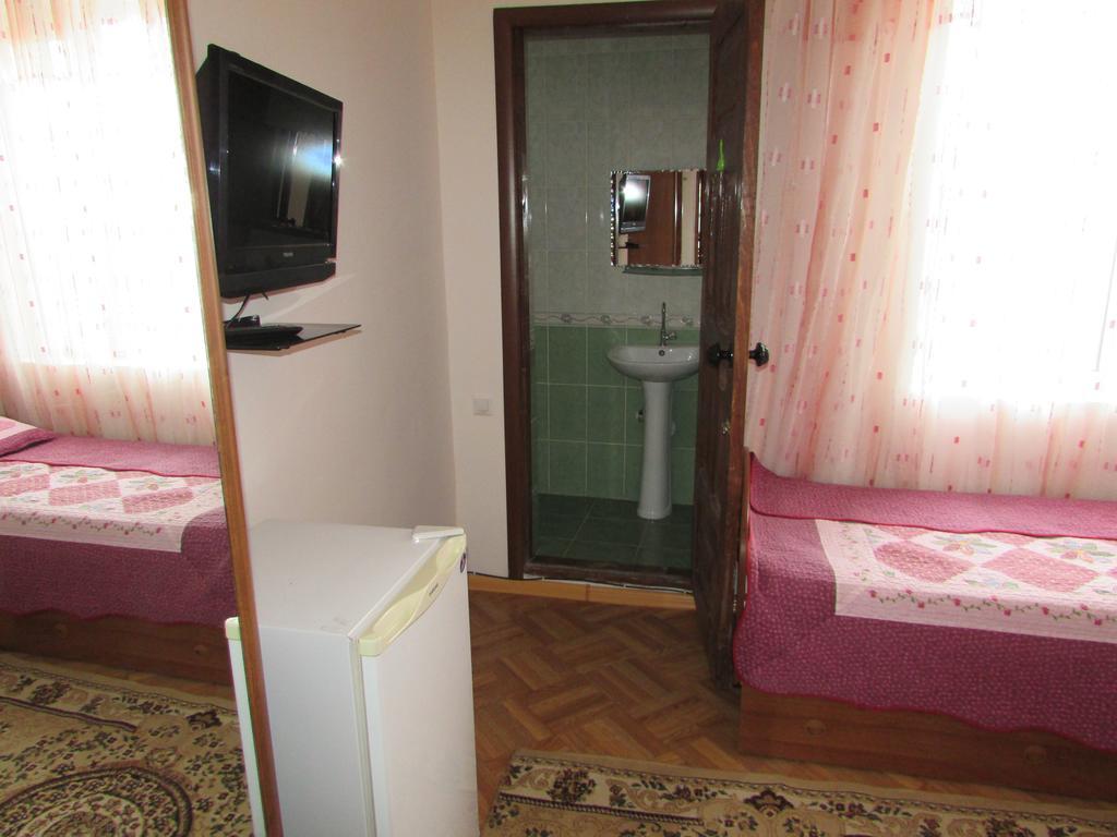 пансионат Калинка Чолпон-Ата Экстерьер фото